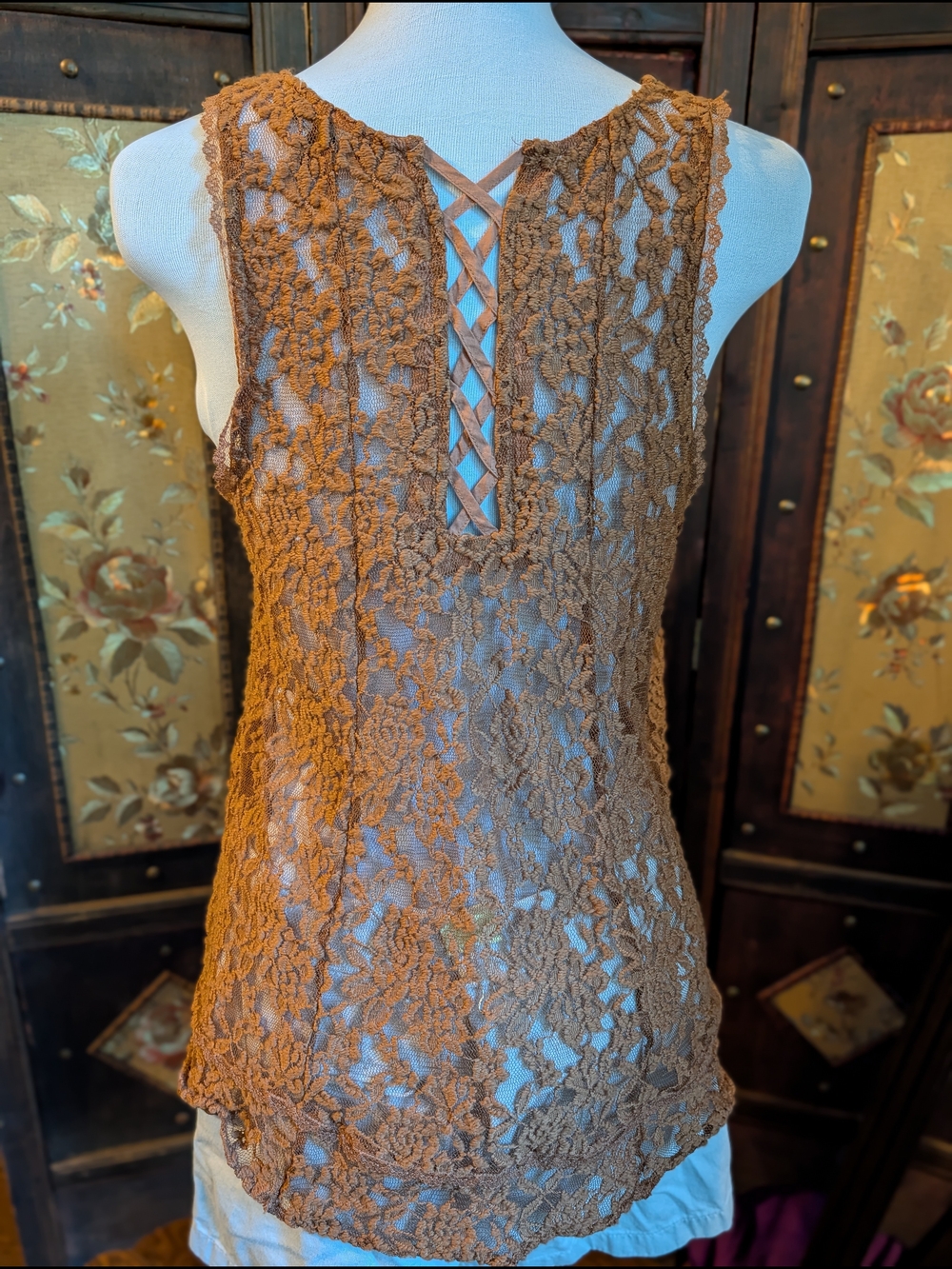 AE Brown Sheer Crochet Lace Sleeveless Cami Tank Top Small S Relaxed Boho Casual - Picture 3 of 8